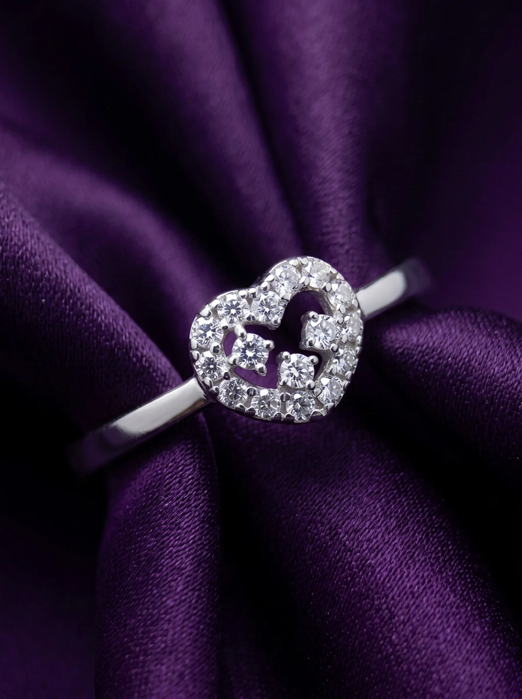 The Infinity Bond — view 3