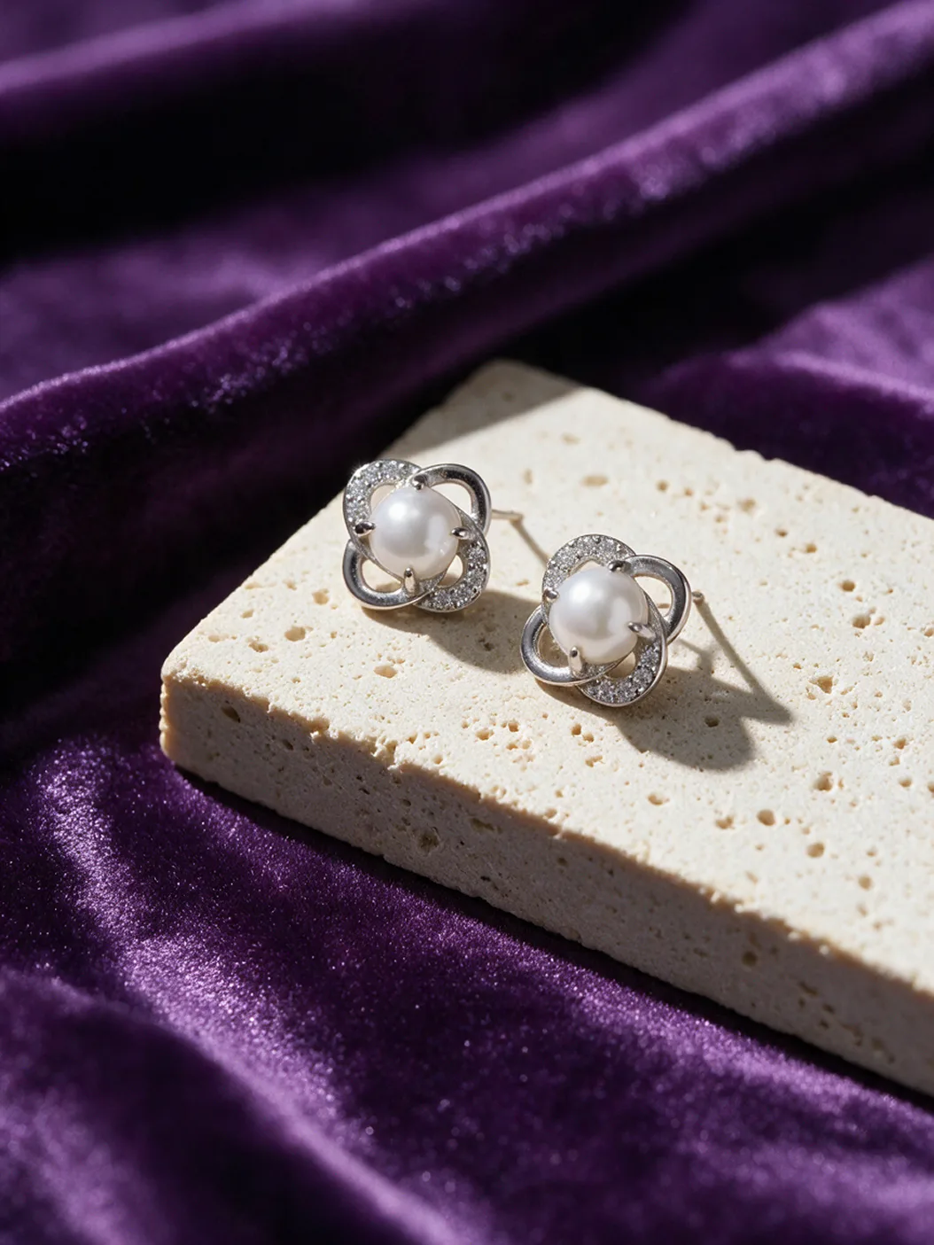 THE PEARL — view 5